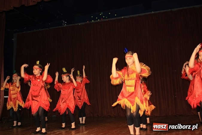 Zdjęcie w galerii na portalu naszraciborz.pl: Zyg-Zak z Wojnowic zdobył Grand Prix przeglądu w Krzanowicach wiadomości z regionu