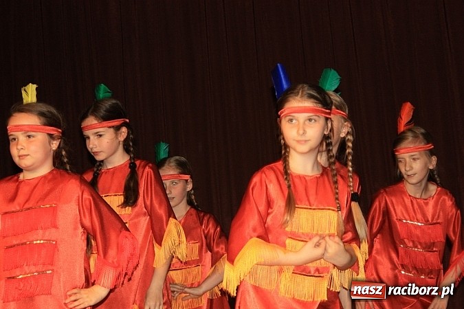 Zdjęcie w galerii na portalu naszraciborz.pl: Zyg-Zak z Wojnowic zdobył Grand Prix przeglądu w Krzanowicach wiadomości z regionu