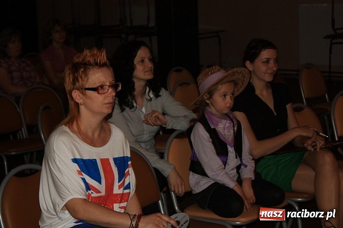 Zdjęcie w galerii na portalu naszraciborz.pl: Zyg-Zak z Wojnowic zdobył Grand Prix przeglądu w Krzanowicach wiadomości z regionu