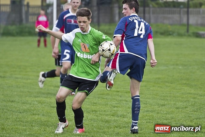 Zdjęcie w galerii na portalu naszraciborz.pl: Porażka Studziennej w końcówce spotkania wiadomości z regionu