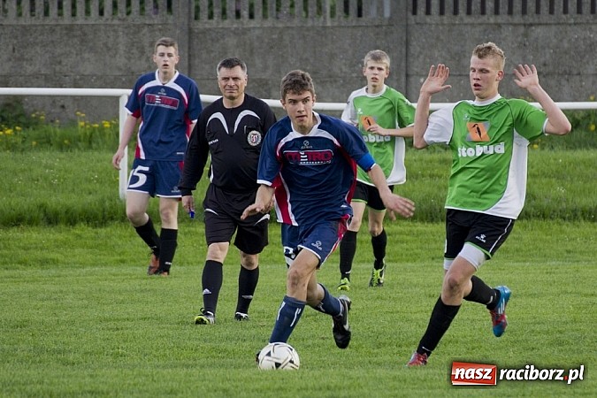 Zdjęcie w galerii na portalu naszraciborz.pl: Porażka Studziennej w końcówce spotkania wiadomości z regionu