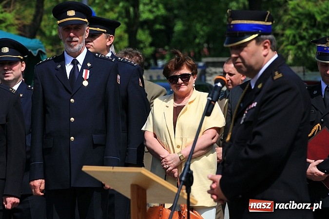 Zdjęcie w galerii na portalu naszraciborz.pl: W Raciborzu świętowano Dzień Strażaka wiadomości z regionu
