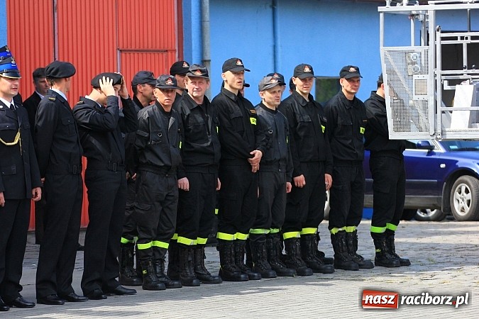 Zdjęcie w galerii na portalu naszraciborz.pl: W Raciborzu świętowano Dzień Strażaka wiadomości z regionu