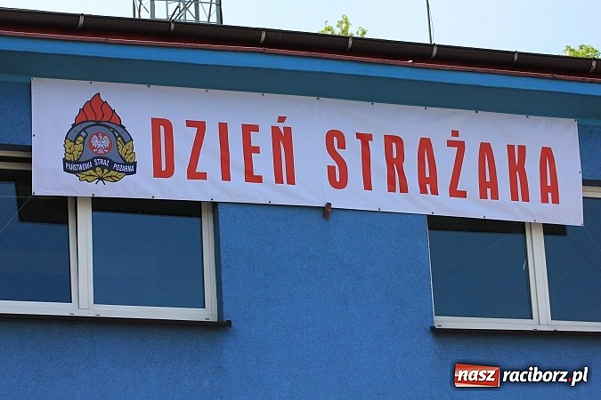 Zdjęcie w galerii na portalu naszraciborz.pl: W Raciborzu świętowano Dzień Strażaka wiadomości z regionu