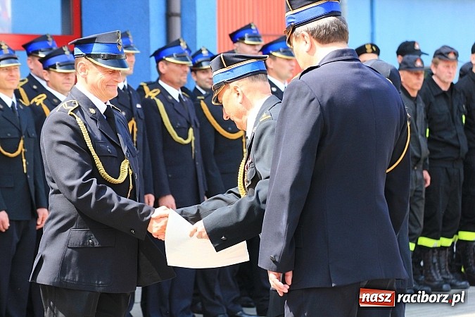 Zdjęcie w galerii na portalu naszraciborz.pl: W Raciborzu świętowano Dzień Strażaka wiadomości z regionu