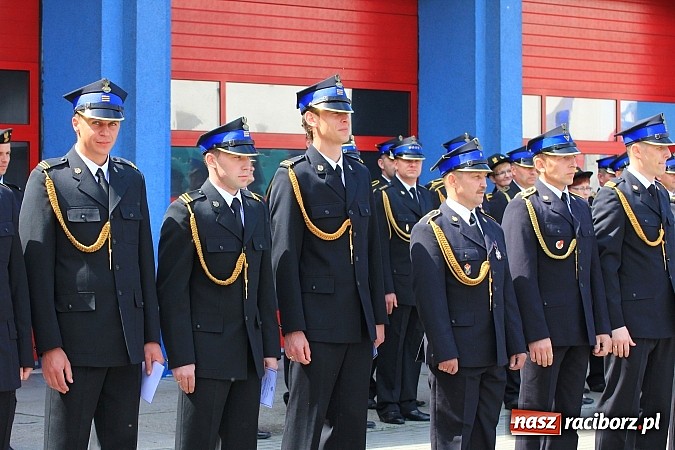 Zdjęcie w galerii na portalu naszraciborz.pl: W Raciborzu świętowano Dzień Strażaka wiadomości z regionu