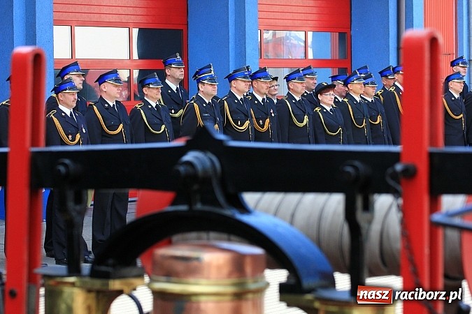 Zdjęcie w galerii na portalu naszraciborz.pl: W Raciborzu świętowano Dzień Strażaka wiadomości z regionu