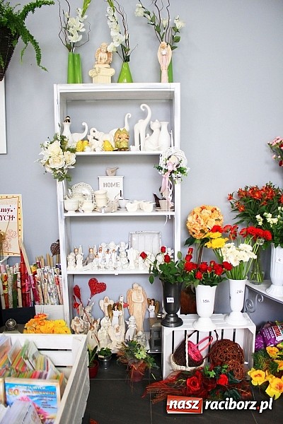 Zdjęcie w galerii na portalu naszraciborz.pl: Podaruj swojej Mamie piękne kwiaty wiadomości z regionu