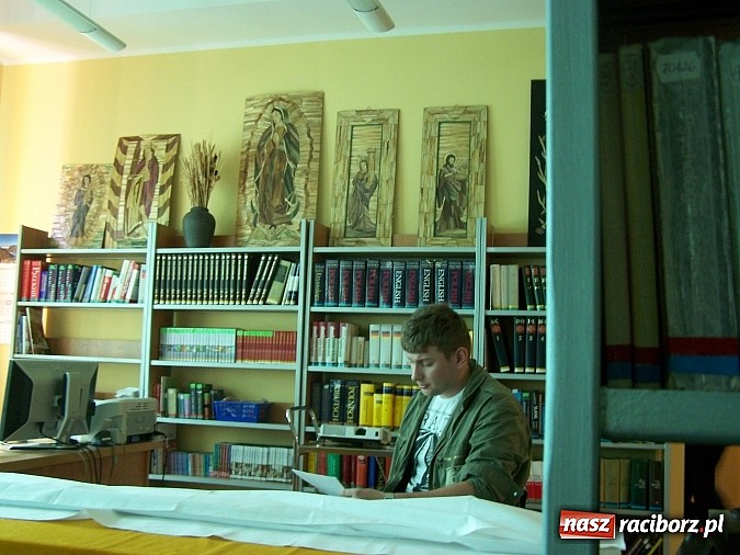 Zdjęcie w galerii na portalu naszraciborz.pl: Poznali rosyjskie tradycje... wiadomości z regionu