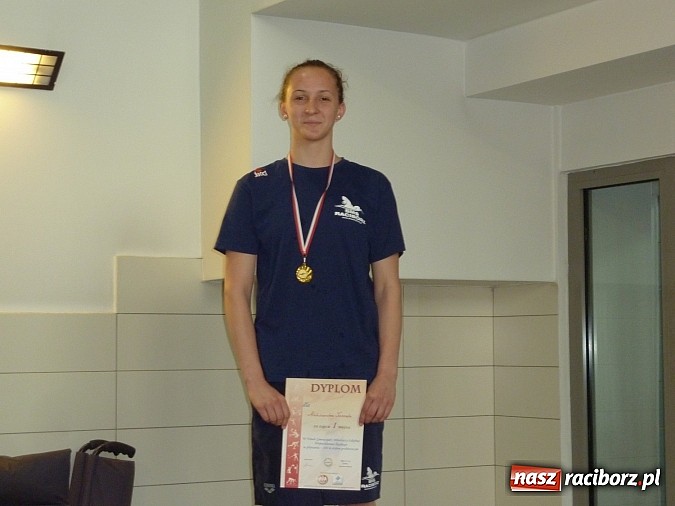 Zdjęcie w galerii na portalu naszraciborz.pl: Pływanie: GMS w złocie i srebrze wiadomości z regionu