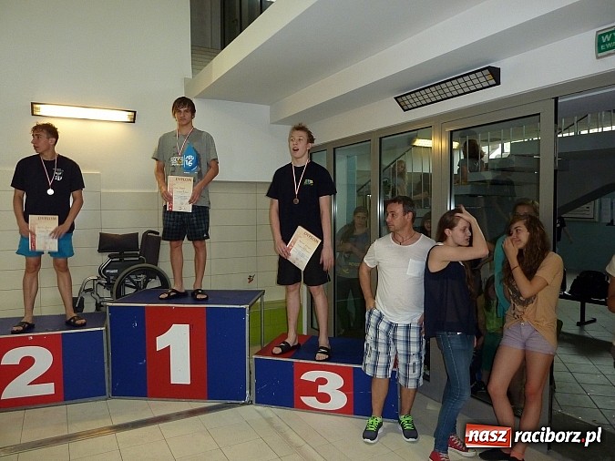 Zdjęcie w galerii na portalu naszraciborz.pl: Pływanie: GMS w złocie i srebrze wiadomości z regionu