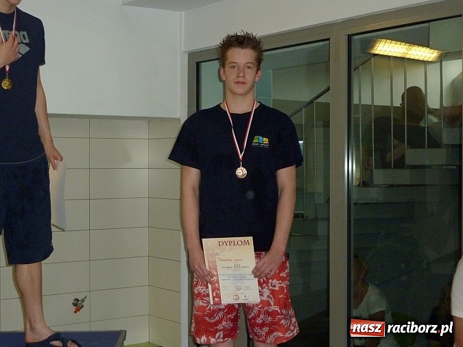 Zdjęcie w galerii na portalu naszraciborz.pl: Pływanie: GMS w złocie i srebrze wiadomości z regionu