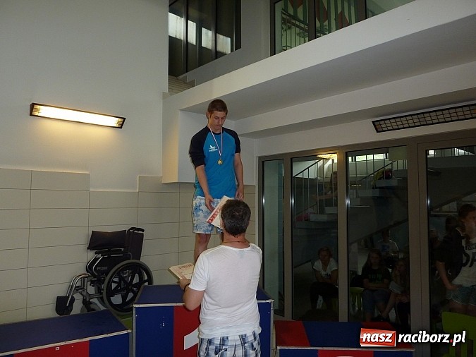 Zdjęcie w galerii na portalu naszraciborz.pl: Pływanie: GMS w złocie i srebrze wiadomości z regionu