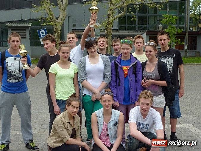 Zdjęcie w galerii na portalu naszraciborz.pl: Pływanie: GMS w złocie i srebrze wiadomości z regionu