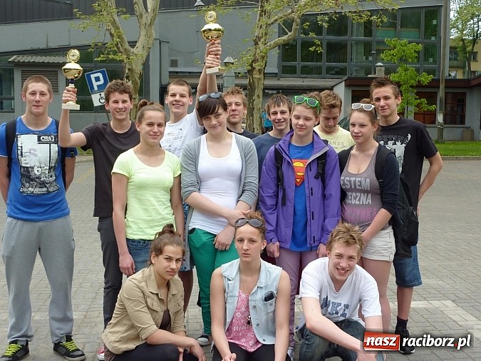 Zdjęcie w galerii na portalu naszraciborz.pl: Pływanie: GMS w złocie i srebrze wiadomości z regionu