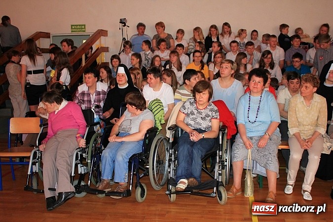 Zdjęcie w galerii na portalu naszraciborz.pl: III Festiwal pozytywnych wartości  wiadomości z regionu