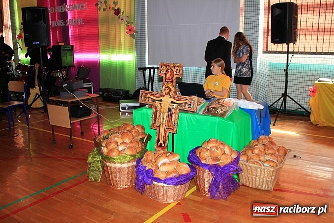 Zdjęcie w galerii na portalu naszraciborz.pl: III Festiwal pozytywnych wartości  wiadomości z regionu