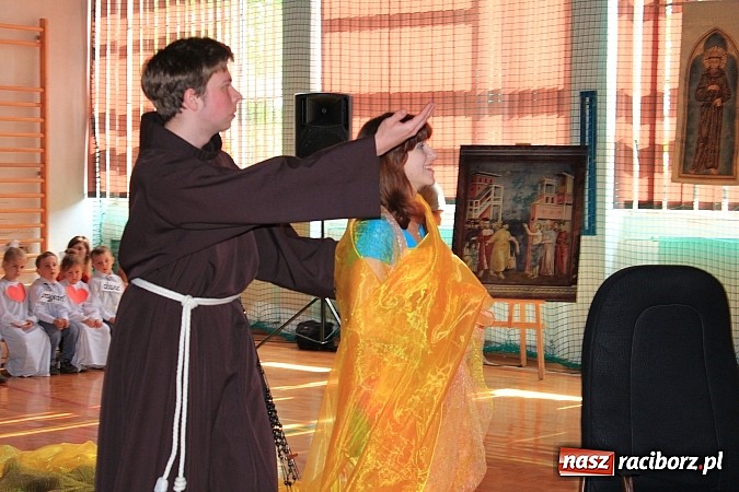 Zdjęcie w galerii na portalu naszraciborz.pl: III Festiwal pozytywnych wartości  wiadomości z regionu