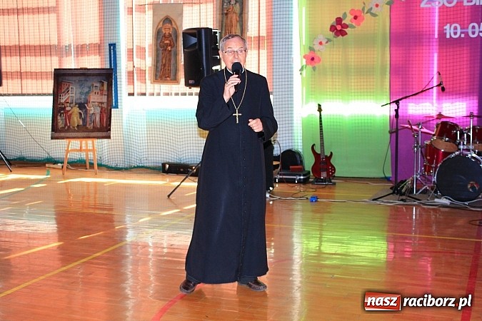 Zdjęcie w galerii na portalu naszraciborz.pl: III Festiwal pozytywnych wartości  wiadomości z regionu