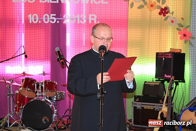 Zdjęcie w galerii na portalu naszraciborz.pl: III Festiwal pozytywnych wartości  wiadomości z regionu