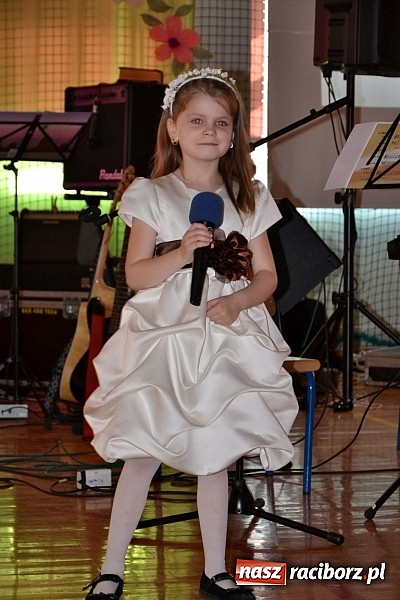 Zdjęcie w galerii na portalu naszraciborz.pl: III Festiwal pozytywnych wartości  wiadomości z regionu