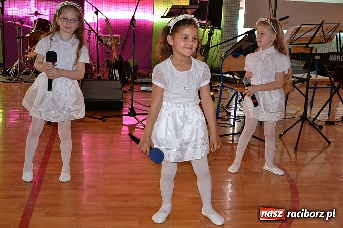 Zdjęcie w galerii na portalu naszraciborz.pl: III Festiwal pozytywnych wartości  wiadomości z regionu