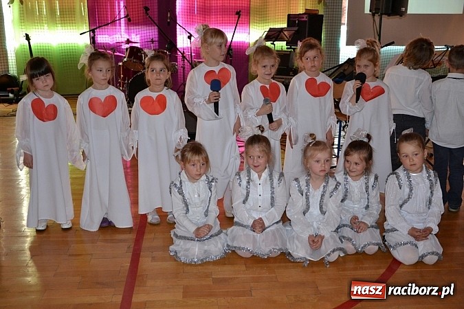 Zdjęcie w galerii na portalu naszraciborz.pl: III Festiwal pozytywnych wartości  wiadomości z regionu