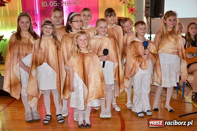 Zdjęcie w galerii na portalu naszraciborz.pl: III Festiwal pozytywnych wartości  wiadomości z regionu