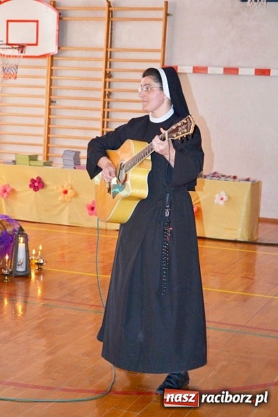 Zdjęcie w galerii na portalu naszraciborz.pl: III Festiwal pozytywnych wartości  wiadomości z regionu