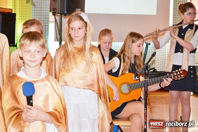 Zdjęcie w galerii na portalu naszraciborz.pl: III Festiwal pozytywnych wartości  wiadomości z regionu