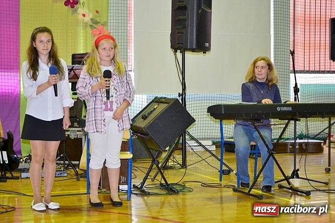 Zdjęcie w galerii na portalu naszraciborz.pl: III Festiwal pozytywnych wartości  wiadomości z regionu