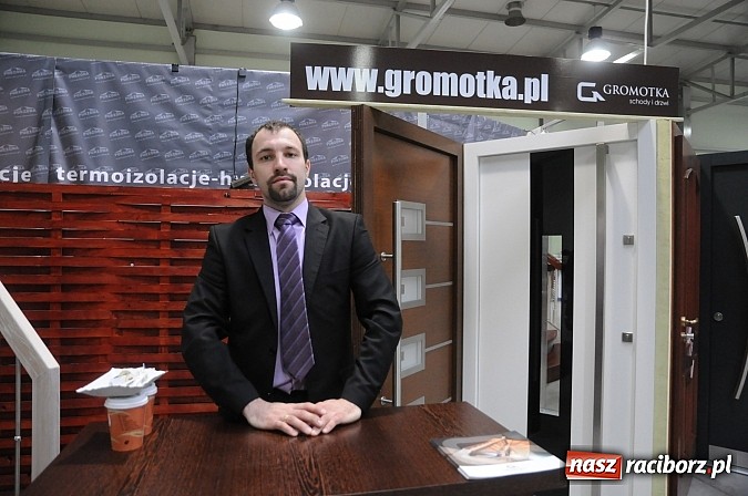 Zdjęcie w galerii na portalu naszraciborz.pl: Ruszyła 13. pietrowicka Eko-wystawa. Przyjechało blisko 130 wystawców wiadomości z regionu