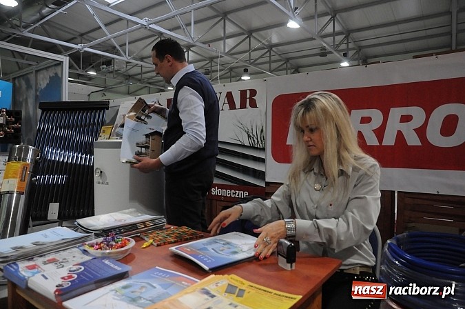 Zdjęcie w galerii na portalu naszraciborz.pl: Ruszyła 13. pietrowicka Eko-wystawa. Przyjechało blisko 130 wystawców wiadomości z regionu