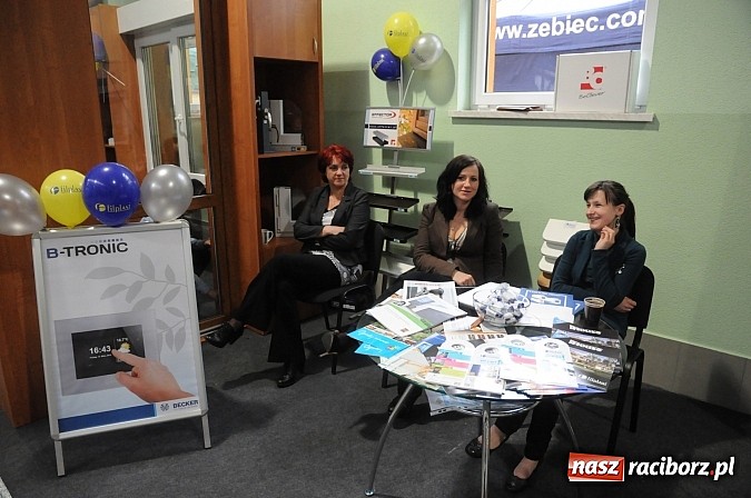 Zdjęcie w galerii na portalu naszraciborz.pl: Ruszyła 13. pietrowicka Eko-wystawa. Przyjechało blisko 130 wystawców wiadomości z regionu