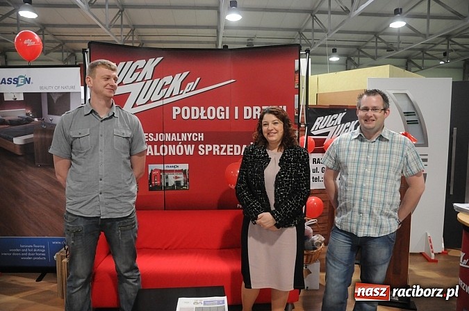 Zdjęcie w galerii na portalu naszraciborz.pl: Ruszyła 13. pietrowicka Eko-wystawa. Przyjechało blisko 130 wystawców wiadomości z regionu