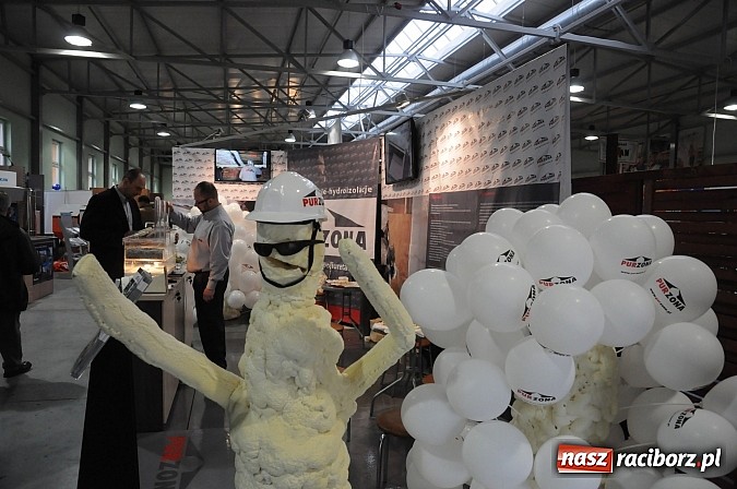 Zdjęcie w galerii na portalu naszraciborz.pl: Ruszyła 13. pietrowicka Eko-wystawa. Przyjechało blisko 130 wystawców wiadomości z regionu