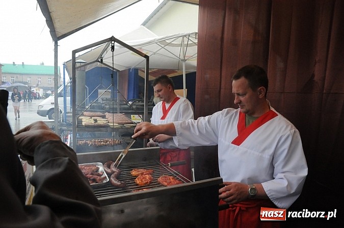 Zdjęcie w galerii na portalu naszraciborz.pl: Ruszyła 13. pietrowicka Eko-wystawa. Przyjechało blisko 130 wystawców wiadomości z regionu