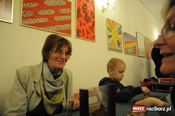 Zdjęcie w galerii na portalu naszraciborz.pl: Gry logiczne królowały w zamkowych komnatach wiadomości z regionu