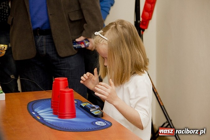 Zdjęcie w galerii na portalu naszraciborz.pl: Gry logiczne królowały w zamkowych komnatach wiadomości z regionu