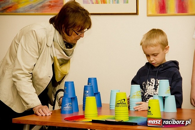 Zdjęcie w galerii na portalu naszraciborz.pl: Gry logiczne królowały w zamkowych komnatach wiadomości z regionu