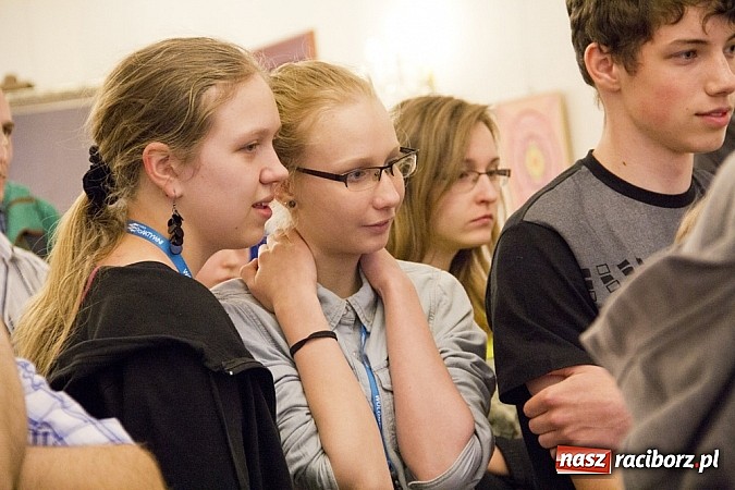 Zdjęcie w galerii na portalu naszraciborz.pl: Gry logiczne królowały w zamkowych komnatach wiadomości z regionu