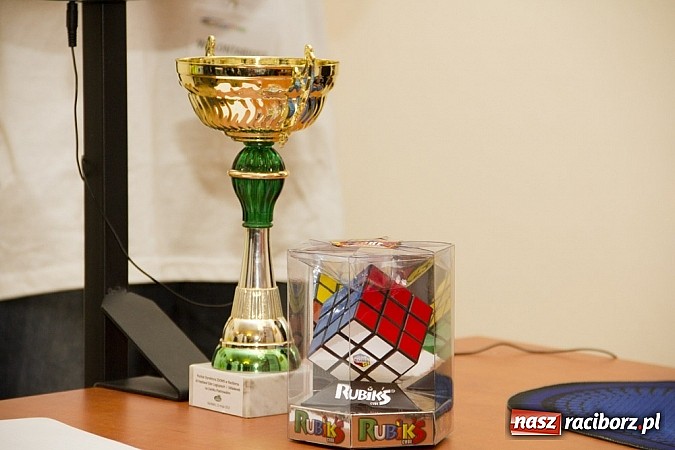 Zdjęcie w galerii na portalu naszraciborz.pl: Gry logiczne królowały w zamkowych komnatach wiadomości z regionu