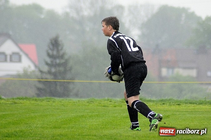 Zdjęcie w galerii na portalu naszraciborz.pl: Deszczowa kanonada w Borucinie wiadomości z regionu