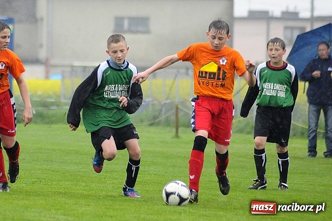 Zdjęcie w galerii na portalu naszraciborz.pl: Deszczowa kanonada w Borucinie wiadomości z regionu