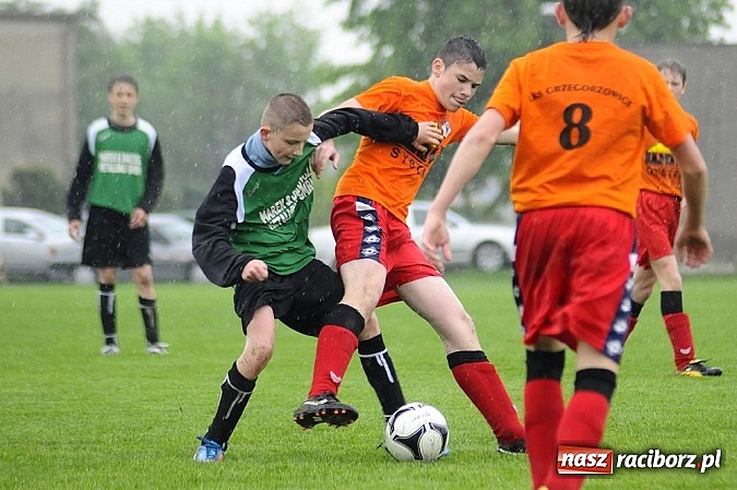 Zdjęcie w galerii na portalu naszraciborz.pl: Deszczowa kanonada w Borucinie wiadomości z regionu