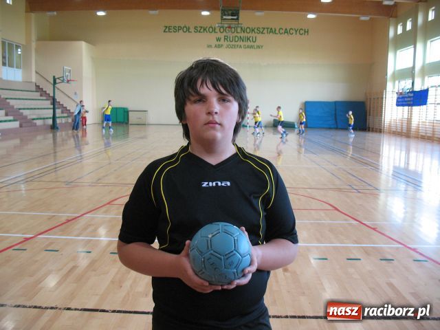 Zdjęcie w galerii na portalu naszraciborz.pl: Szczypiorniści z Pawłowa w półfinale wiadomości z regionu