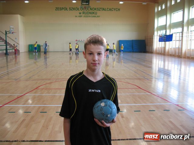 Zdjęcie w galerii na portalu naszraciborz.pl: Szczypiorniści z Pawłowa w półfinale wiadomości z regionu