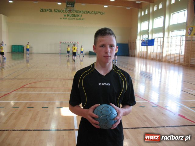 Zdjęcie w galerii na portalu naszraciborz.pl: Szczypiorniści z Pawłowa w półfinale wiadomości z regionu