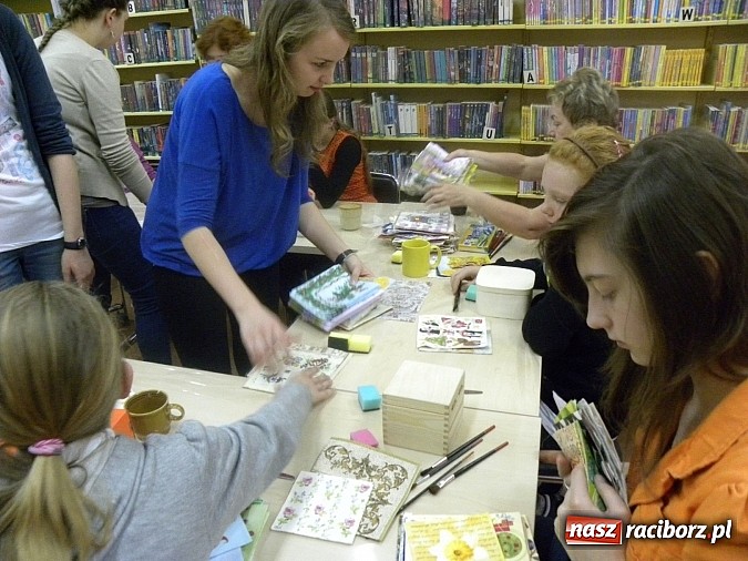 Zdjęcie w galerii na portalu naszraciborz.pl: 65. urodziny biblioteki w Raciborzu wiadomości z regionu