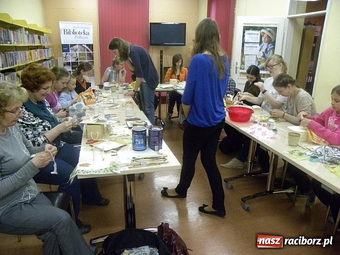Zdjęcie w galerii na portalu naszraciborz.pl: 65. urodziny biblioteki w Raciborzu wiadomości z regionu
